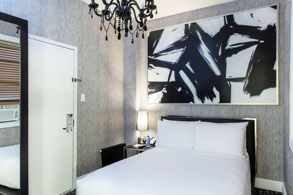 Square Hotel At Times Square New York City Room photo